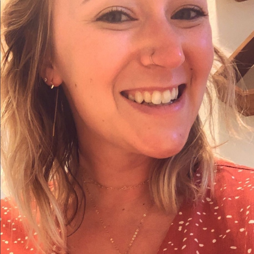 Meet your Posher, Celeste